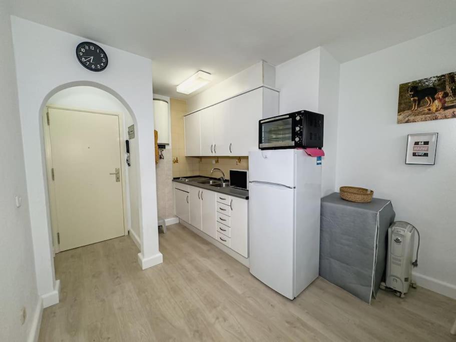 Apartamento Marina Roses Exterior foto